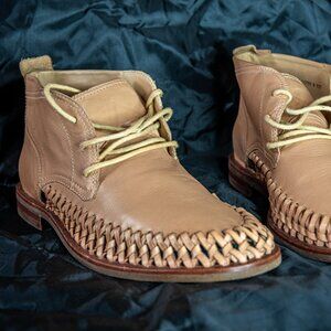 Cole Haan Men boots, tan color, size 10.5